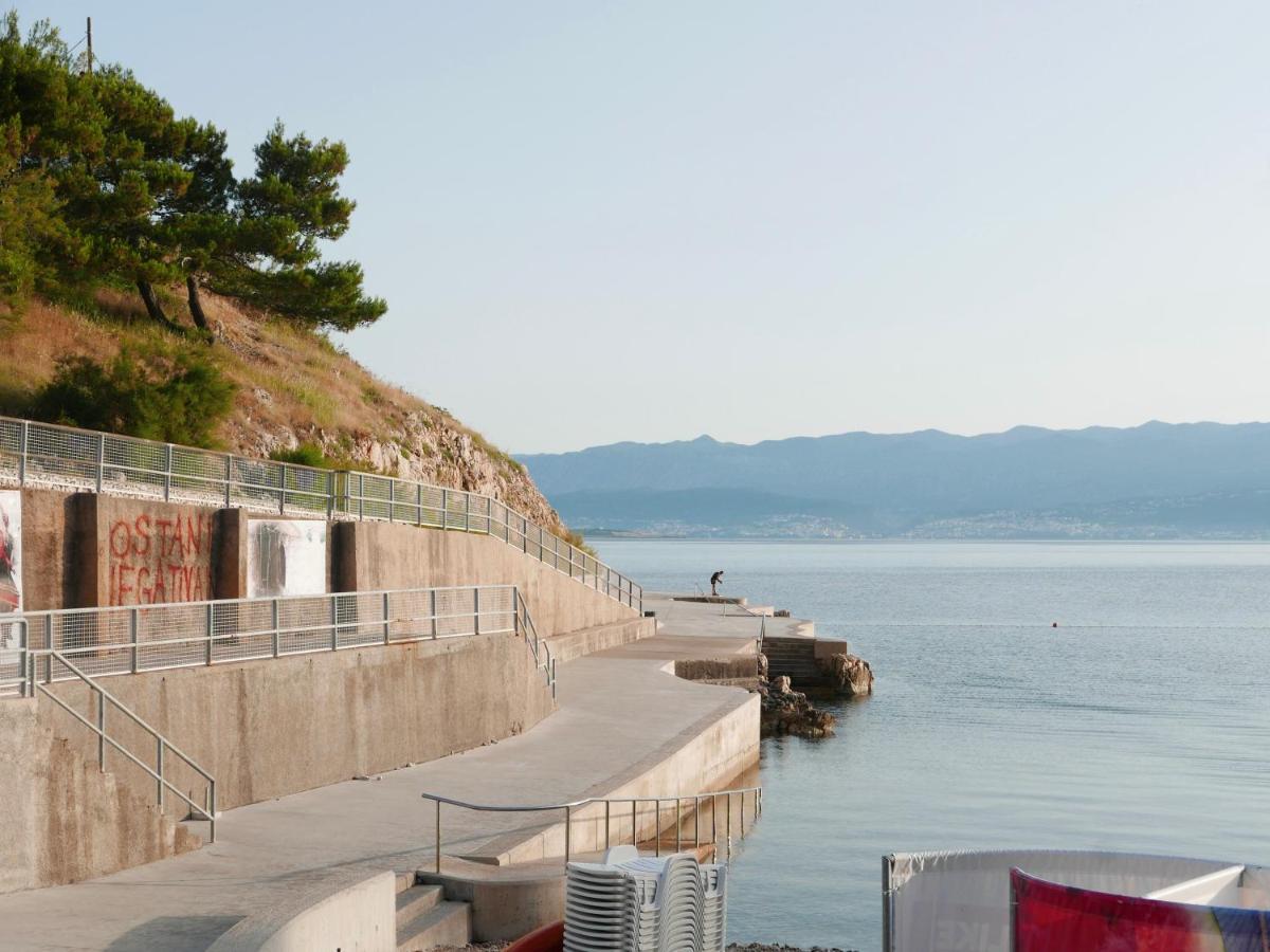 Potocina 21 Apartment Vrbnik Exterior photo